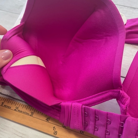 COCO REEF Keepsake Solid Cameo Halter Bikini Top pink fusion 16/40C - Picture 10 of 14